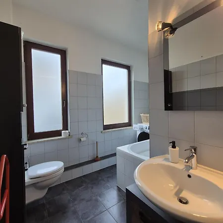 Mikra Homes24 In * Crimmitschau